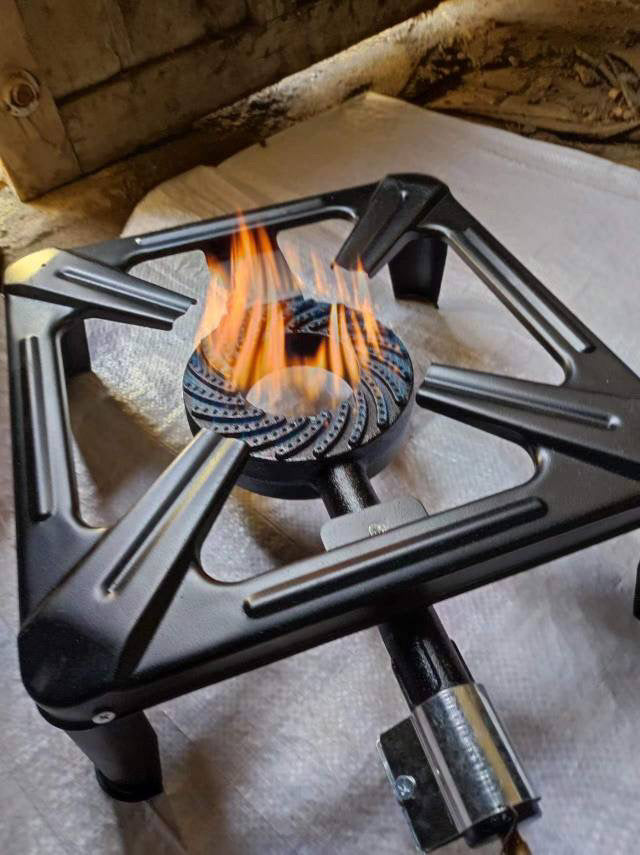 Brand New Single Burner Cast Iron Gas Stove, Outdoor cooker, 4KG, BTU 35,000